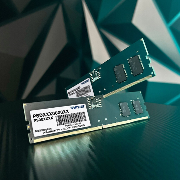 Модуль пам'яті для комп'ютера DDR5 32GB 5200 MHz Signature Line Patriot (PSD532G52002)